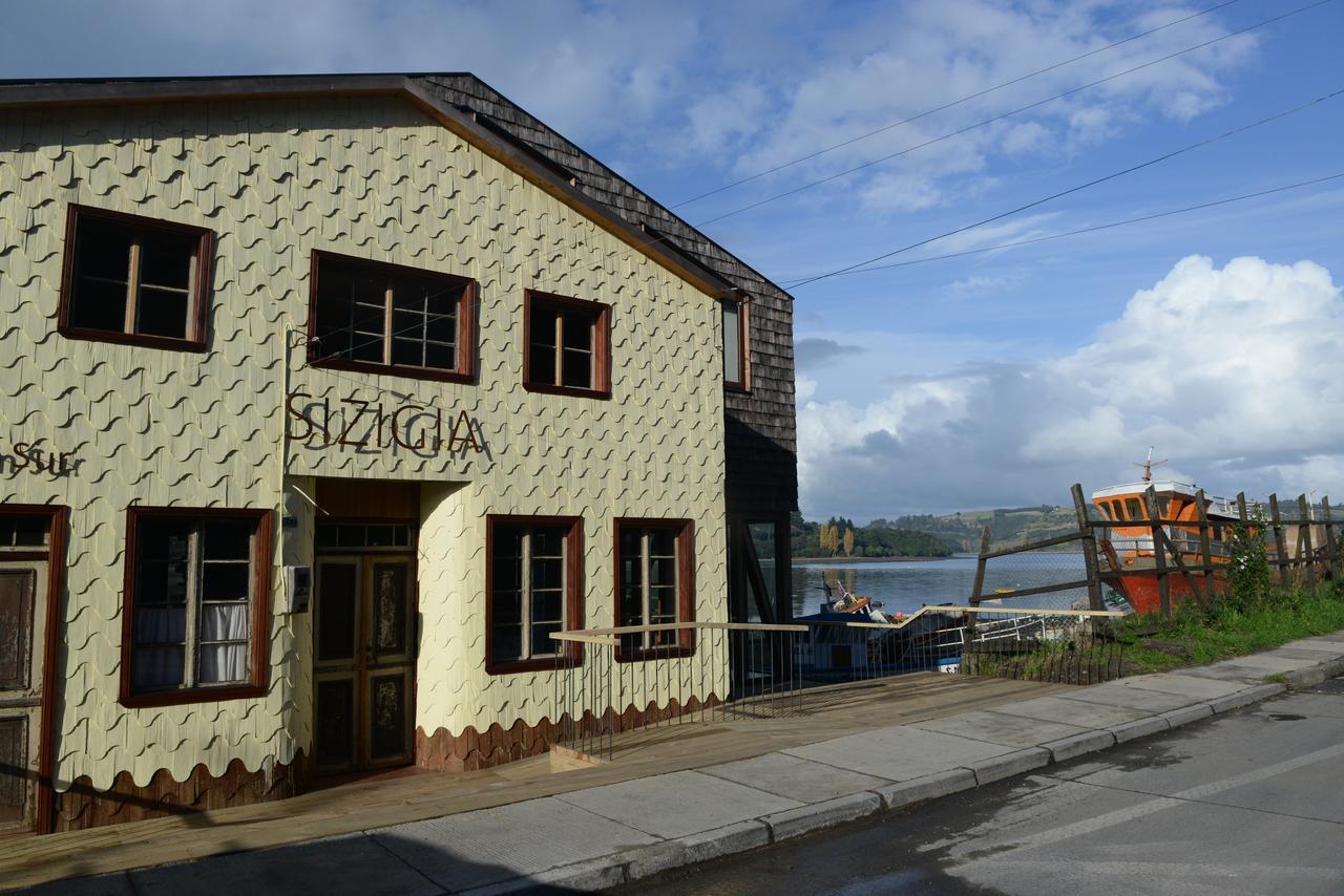 Hotel Sizigia Castro Esterno foto
